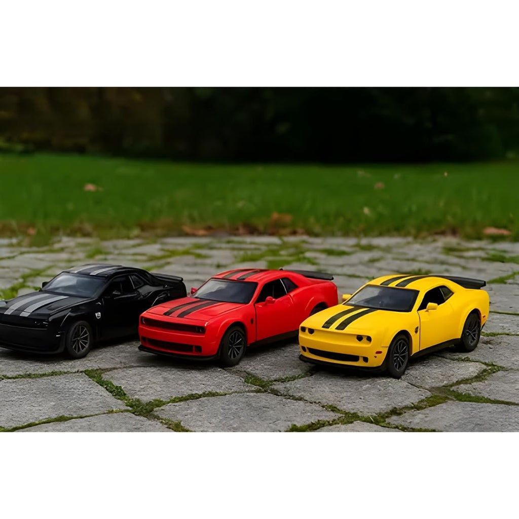 Dodge Challenger Hellcat DieCast Model Car