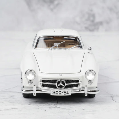 Mercedes-Benz 300Sl Diecast Scale Model Car