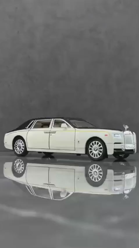 Rolls Royce Phantom Diecast Scale Model Car